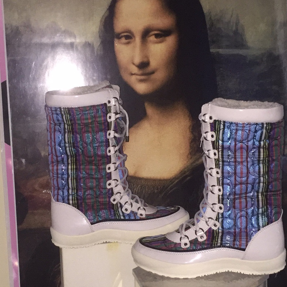 BRAND NEW COACH PEGGY SNOW BOOTS SIGNATURE  C S7.5